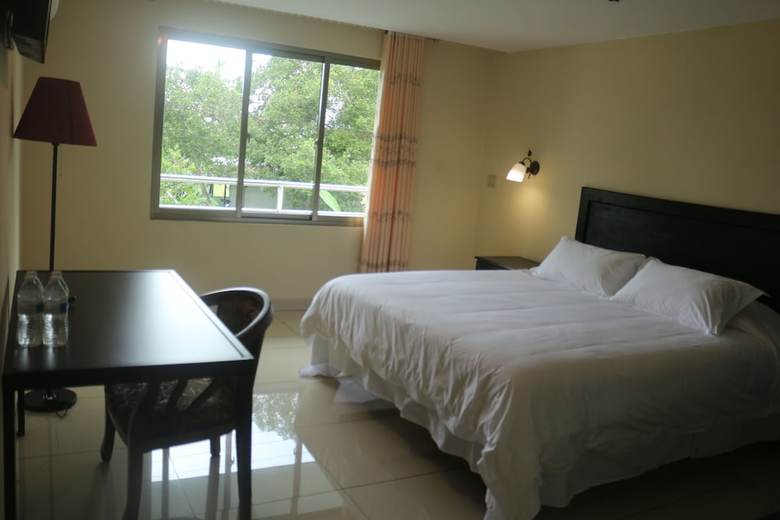 Hotel F Sur Inn