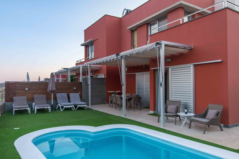 Lightbooking - Villa Salobre With Swimming Pool