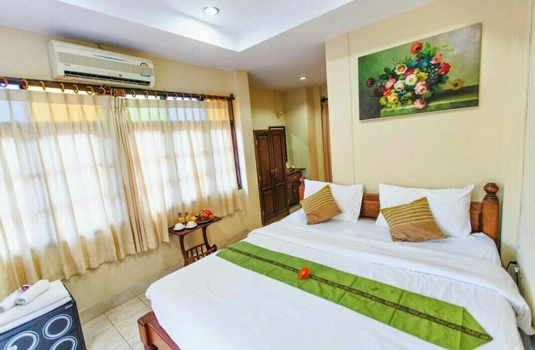 Meewaya Hotel