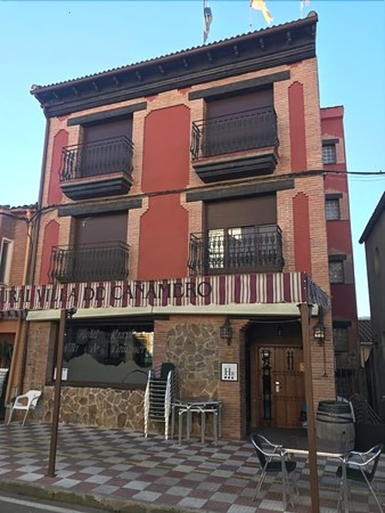 Hotel Rural Villa de Ca�amero