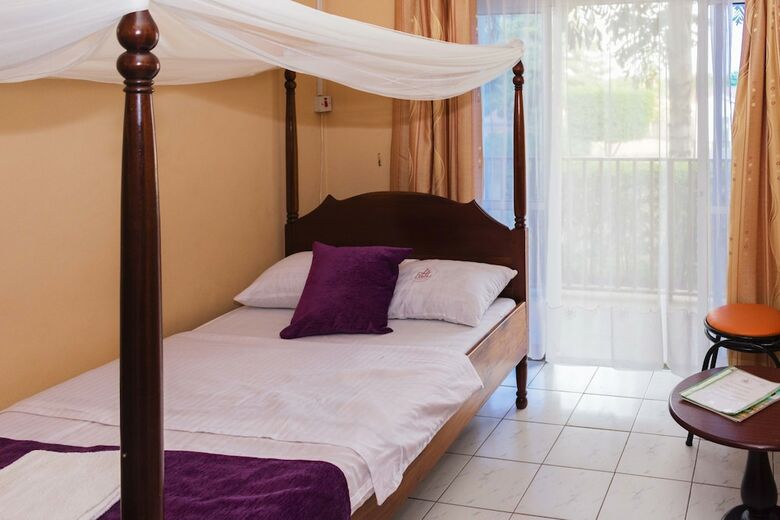 Rwenzori International Hotel