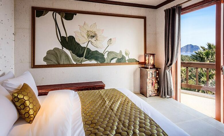 Jeju Hanok Hotel Hallagung