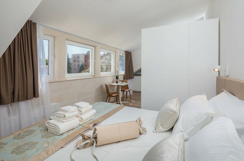 Apartamentos Mediterra Residence