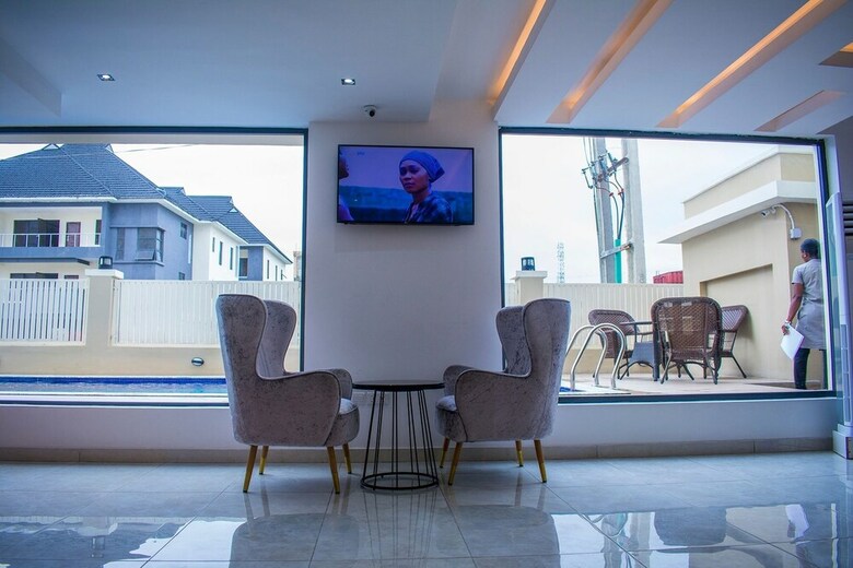 Hotel Ziroc Residence