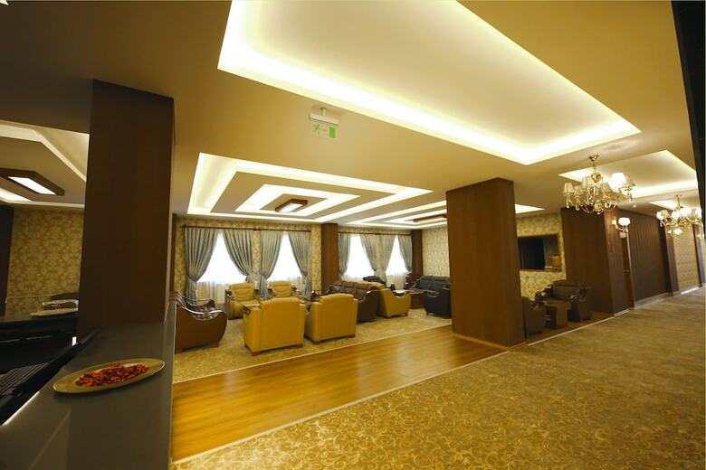 Taht Palace Hotel