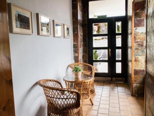 Hotel Monta�as De Covadonga