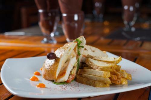 Cafe De Playa Boutique Hotel