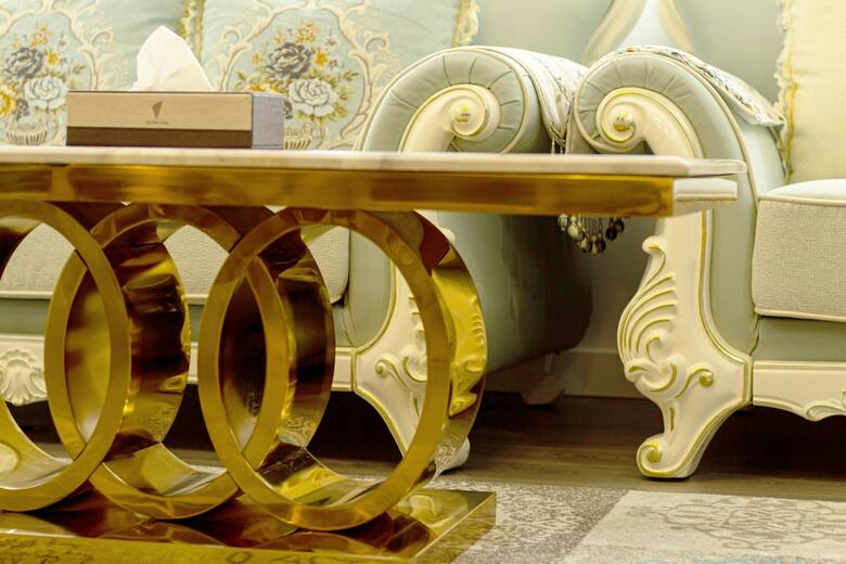 Queen Stay Apartments