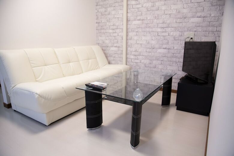 Apartamentos L House Miyako