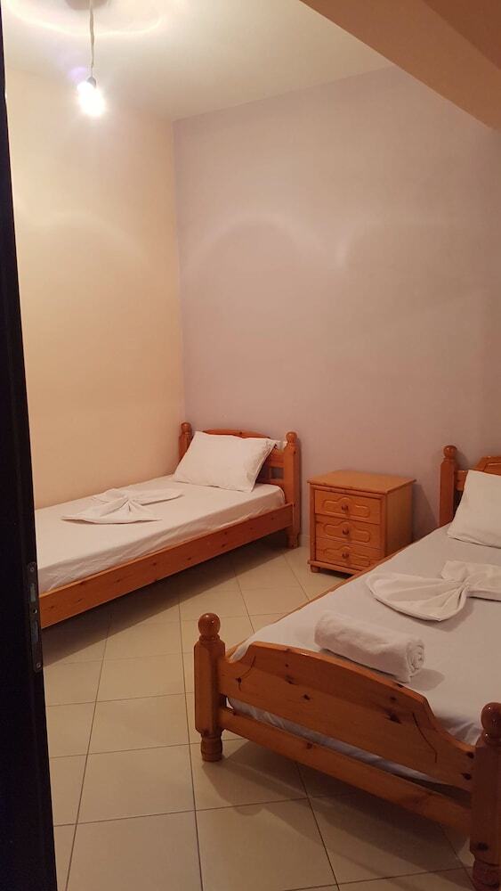 Melina Apartments