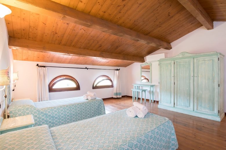 Posada Th San Teodoro | Liscia Eldi Village
