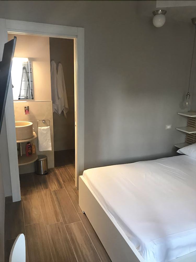 A.j. B&B