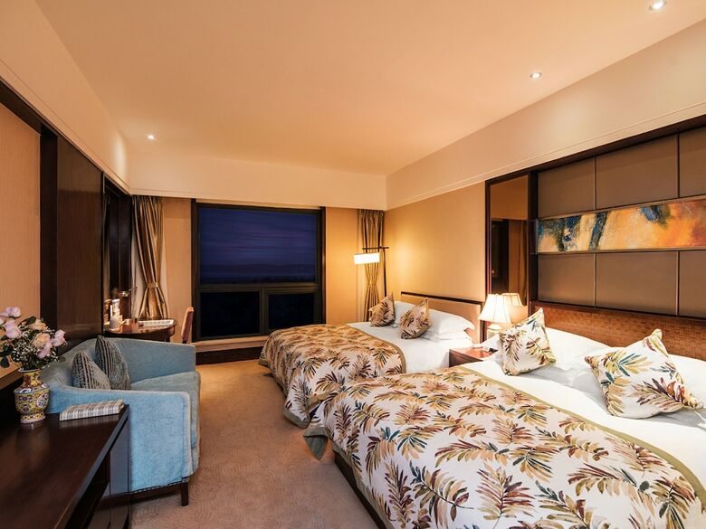 Meili Xiangyue Canghai Golf Hotel