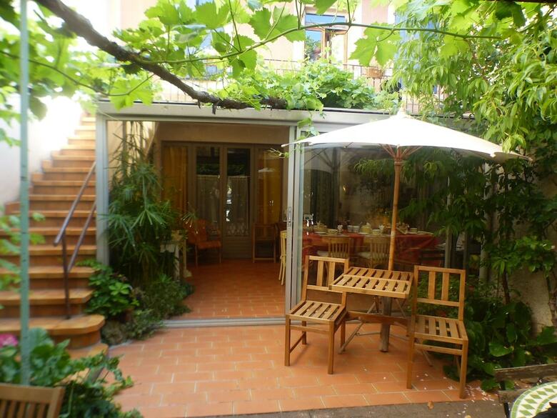 C�t� Jardin B&B