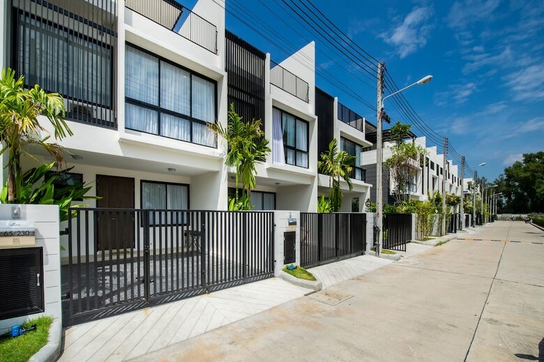 3 Bdr Laguna Park Phuket Townhome Nr 16