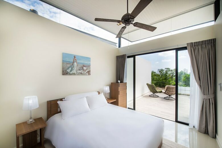 3 Bdr Laguna Park Phuket Townhome Nr 16