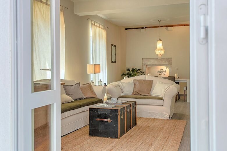 Apartamentos Heraclea Luxury Heritage Accommodation