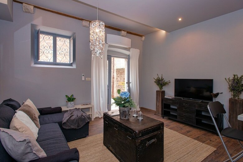 Apartamentos Heraclea Luxury Heritage Accommodation