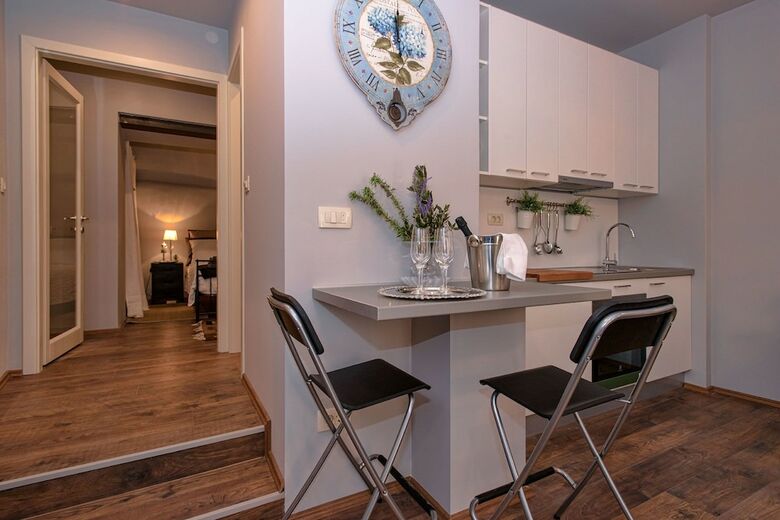 Apartamentos Heraclea Luxury Heritage Accommodation