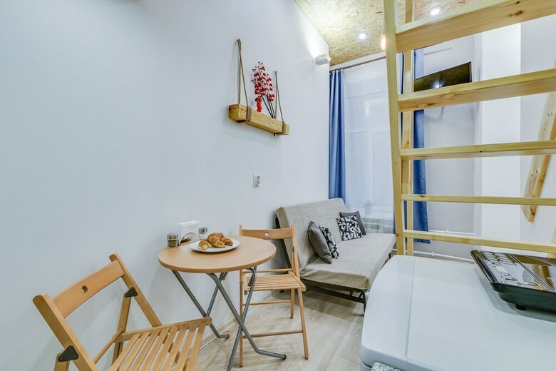 Tomi Apartments