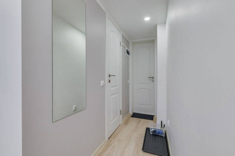 Tomi Apartments