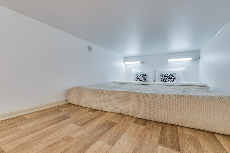 Tomi Apartments
