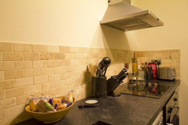 City Centre New Town Apartment