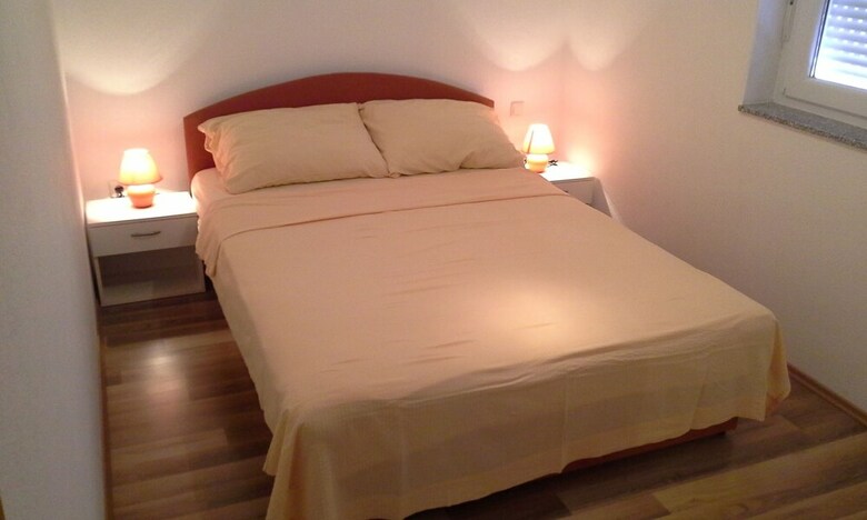 Apartmani Marinovi? - Vodice