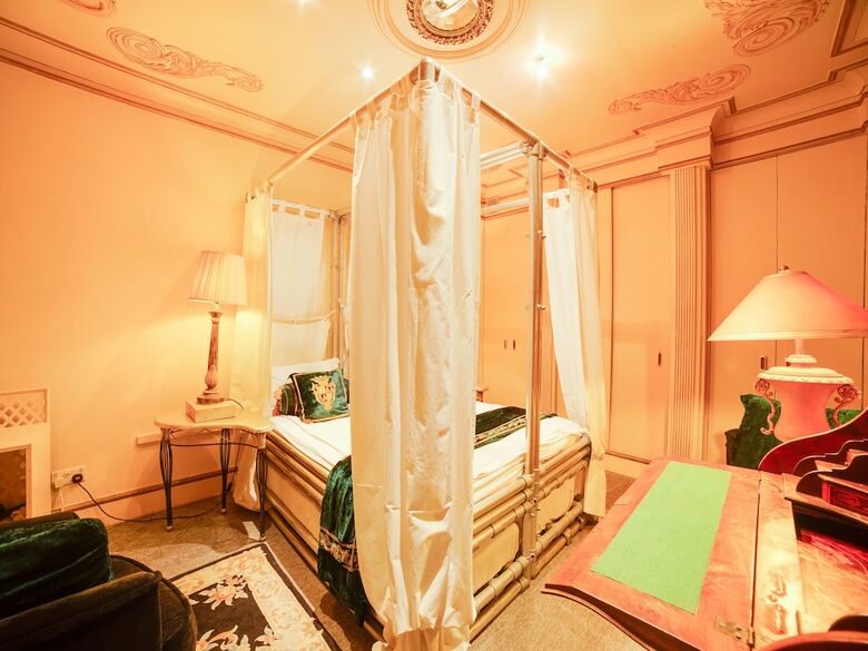 Hotel London Lodge