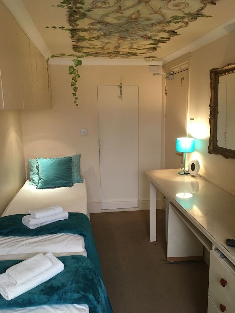 Hotel London Lodge