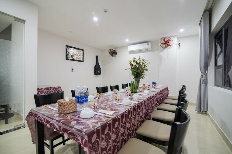 Hong Chau Hotel