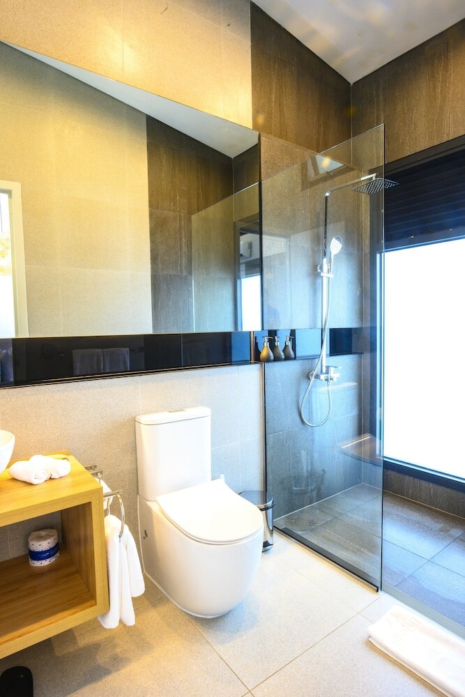 Apartamento Loloata Private Island Resort