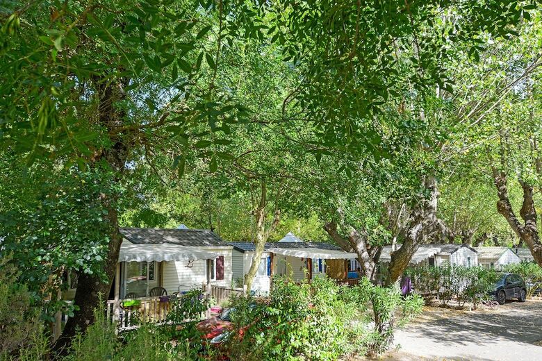 Camping Les Fougui�res