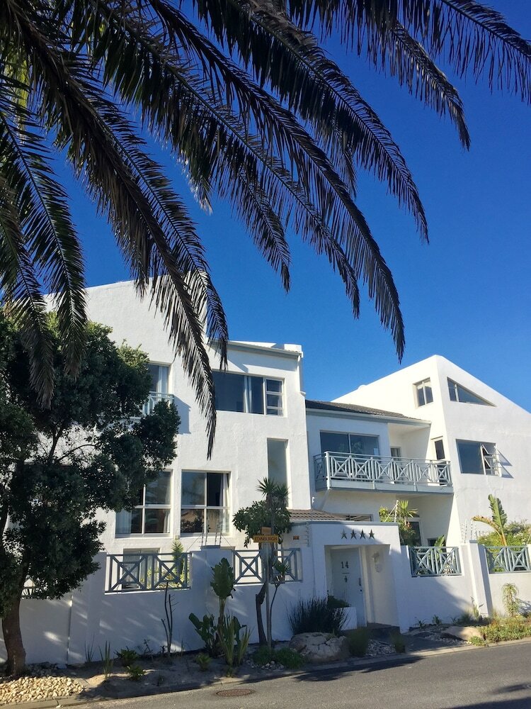 Hotel 5 Options - Guest House