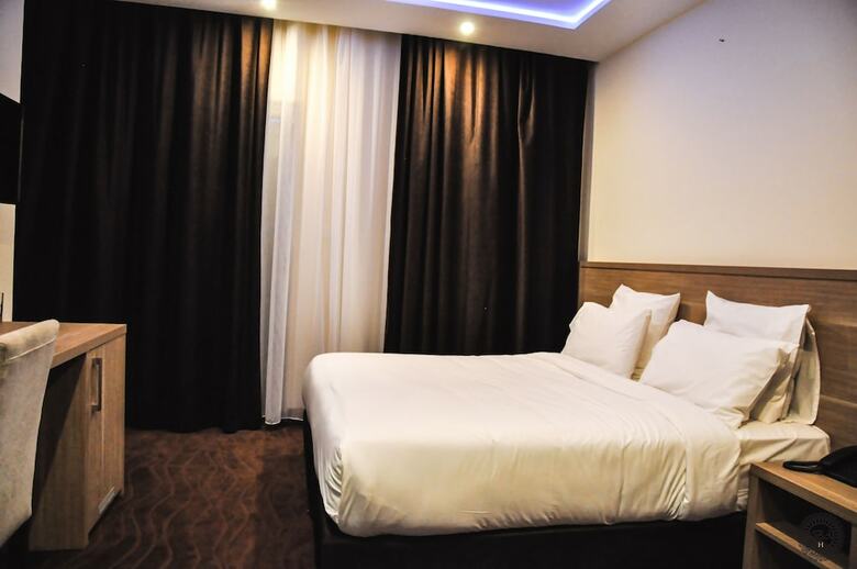 Hotel H�tel Des Beaux Arts