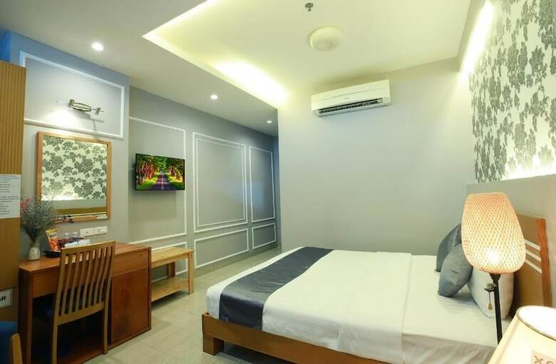 Lucky Star Hotel 266 de Tham