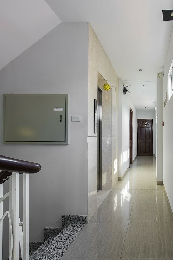 Lucky Star Hotel 266 de Tham