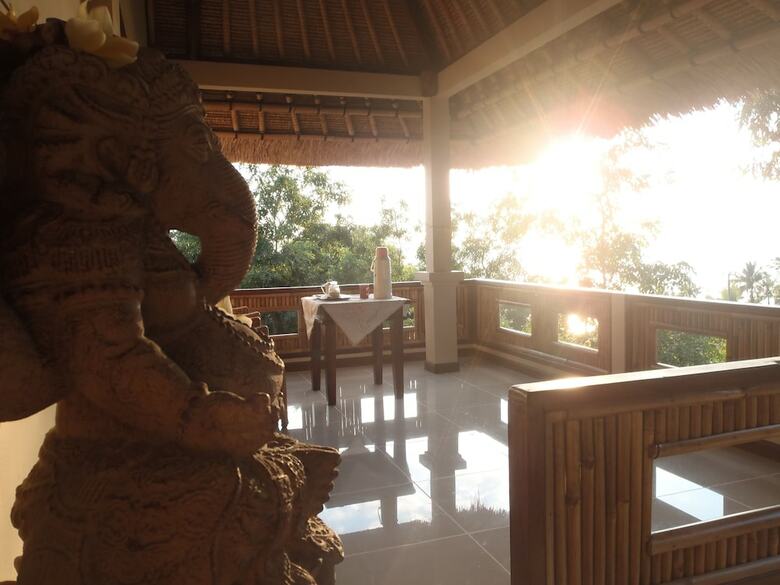 Bed & Breakfast Om Shanti Cottages