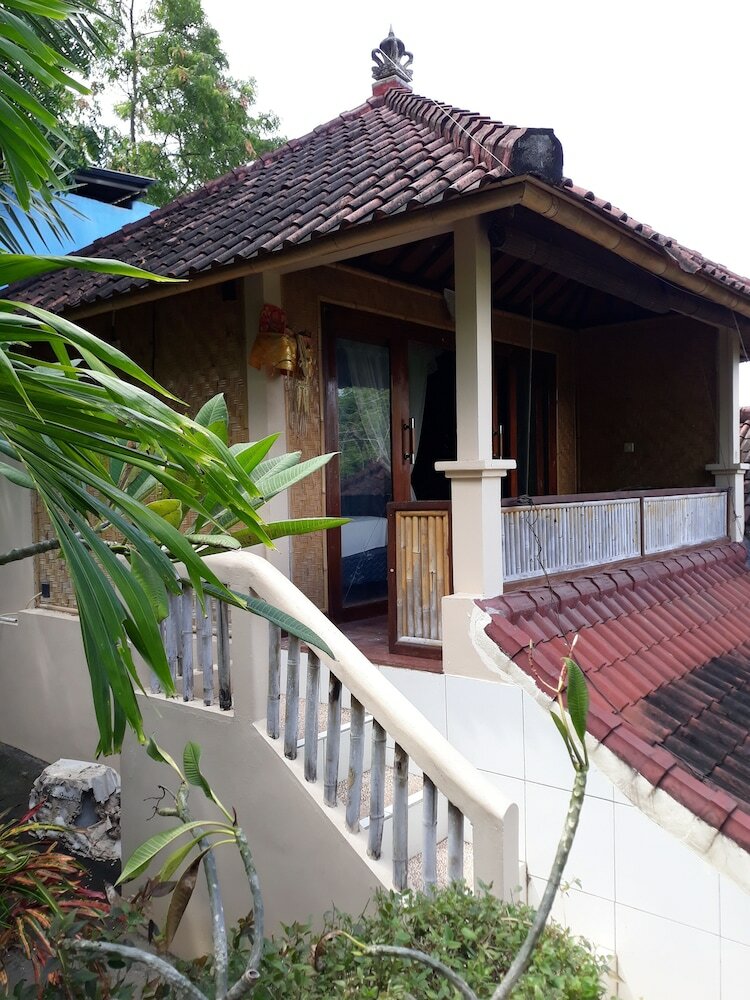 Bed & Breakfast Om Shanti Cottages