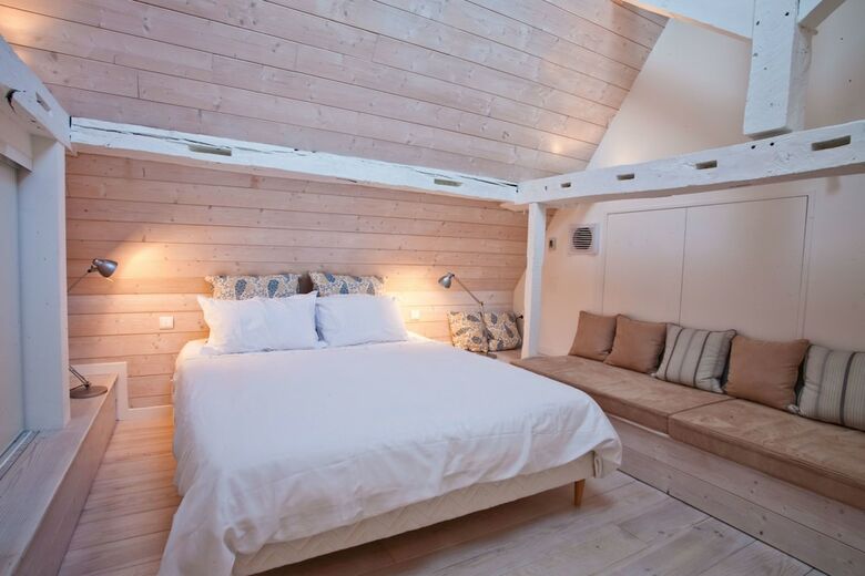 Clos Mirabel Self Catering