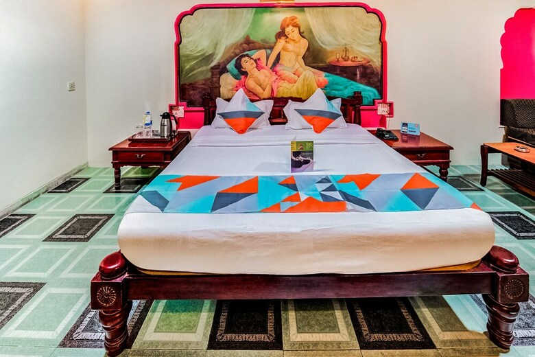 Fabhotel Rutugandh