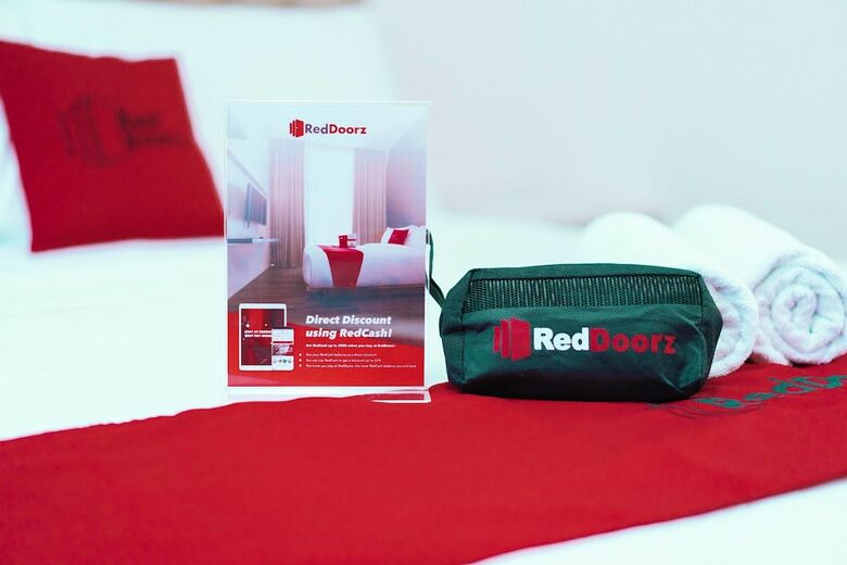 Hotel Reddoorz Plus @ Poblacion District Davao