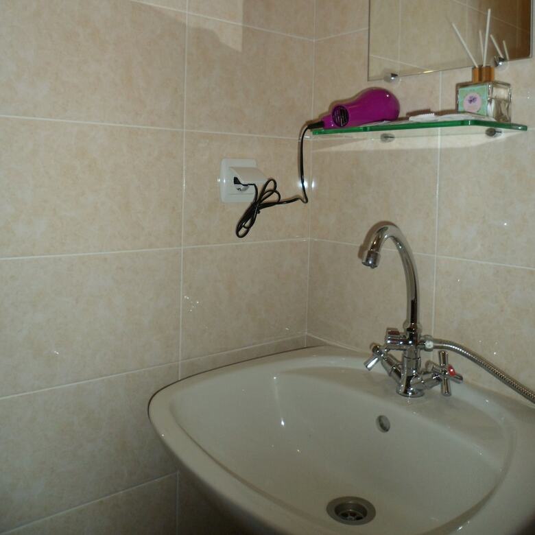 Hotel Guest House Arev