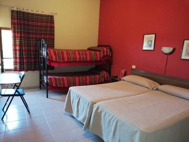 Hostal La Muralla