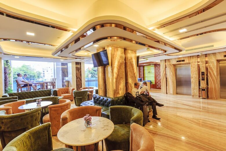 Hotel Winsuites Saigon