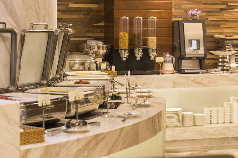 Hotel Winsuites Saigon