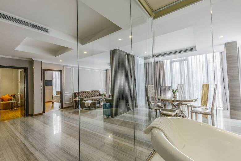 Hotel Winsuites Saigon