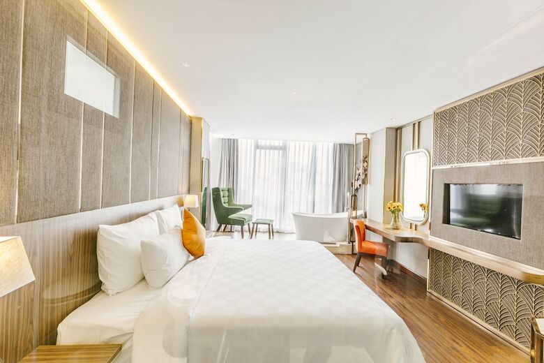 Hotel Winsuites Saigon