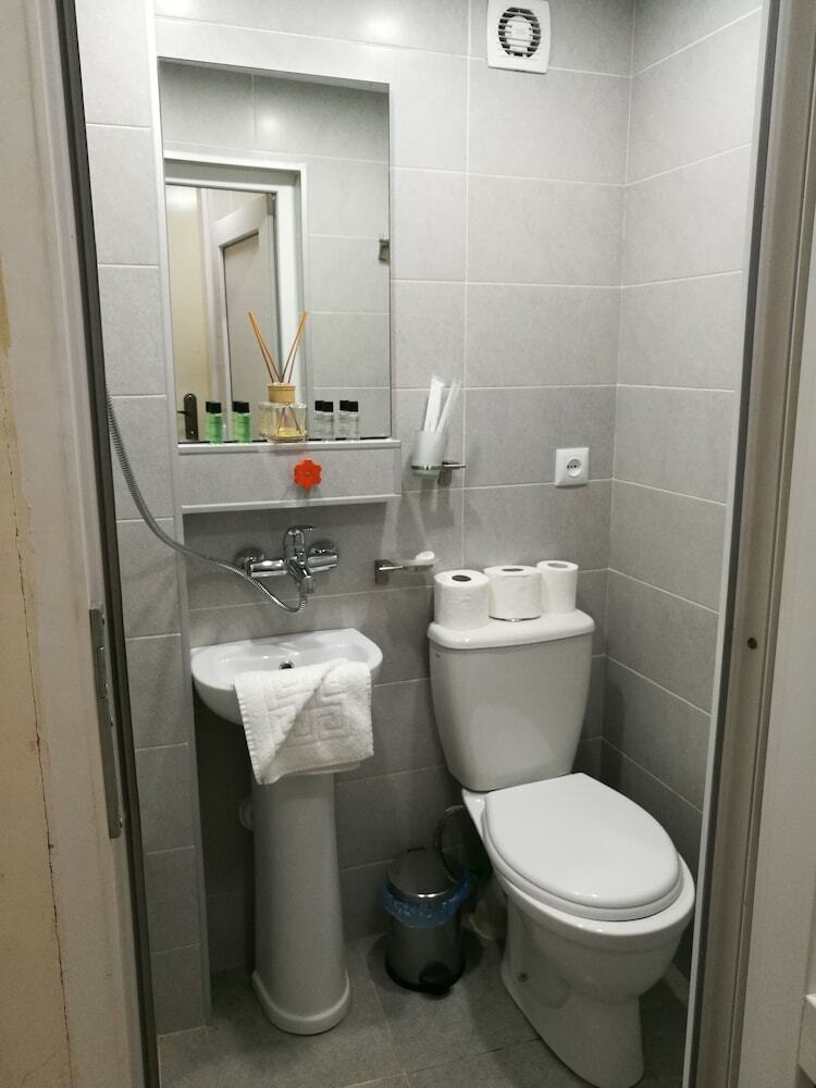 Hotel Falcon Apartments - Chacha