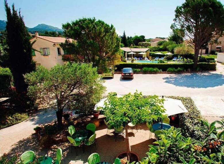 Le Pradet Hotel